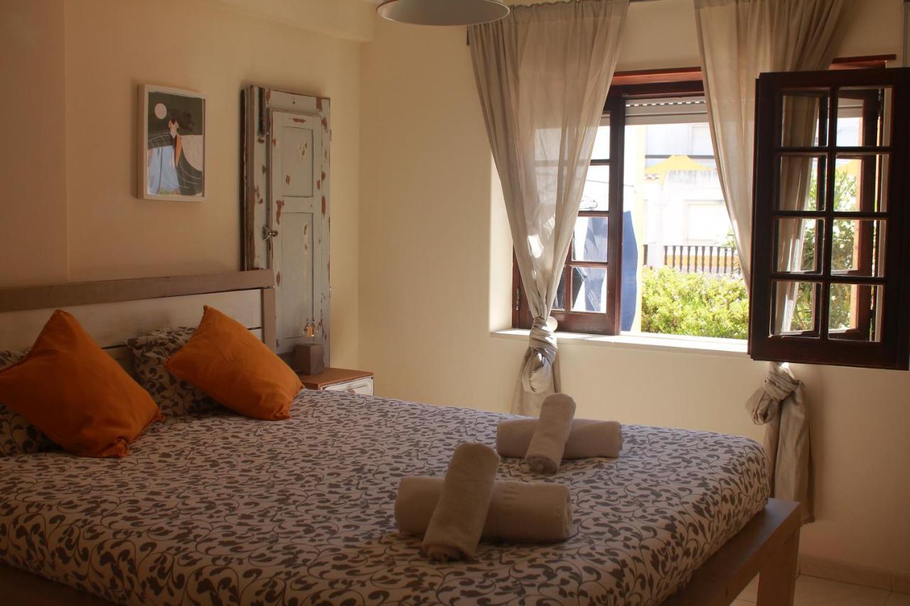 Boa Onda Guesthouse Atouguia Da Baleia Exterior photo