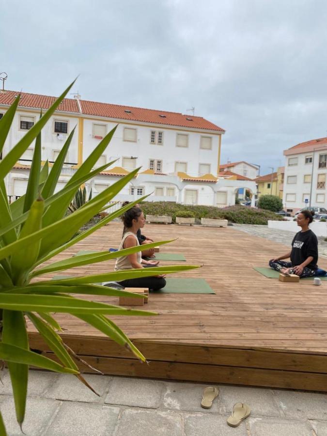 Boa Onda Guesthouse Atouguia Da Baleia Exterior photo
